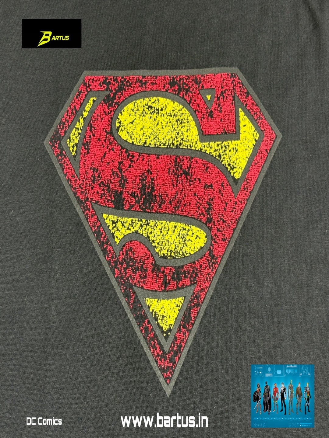 Superman Short Sleeve T-shirt-black / red